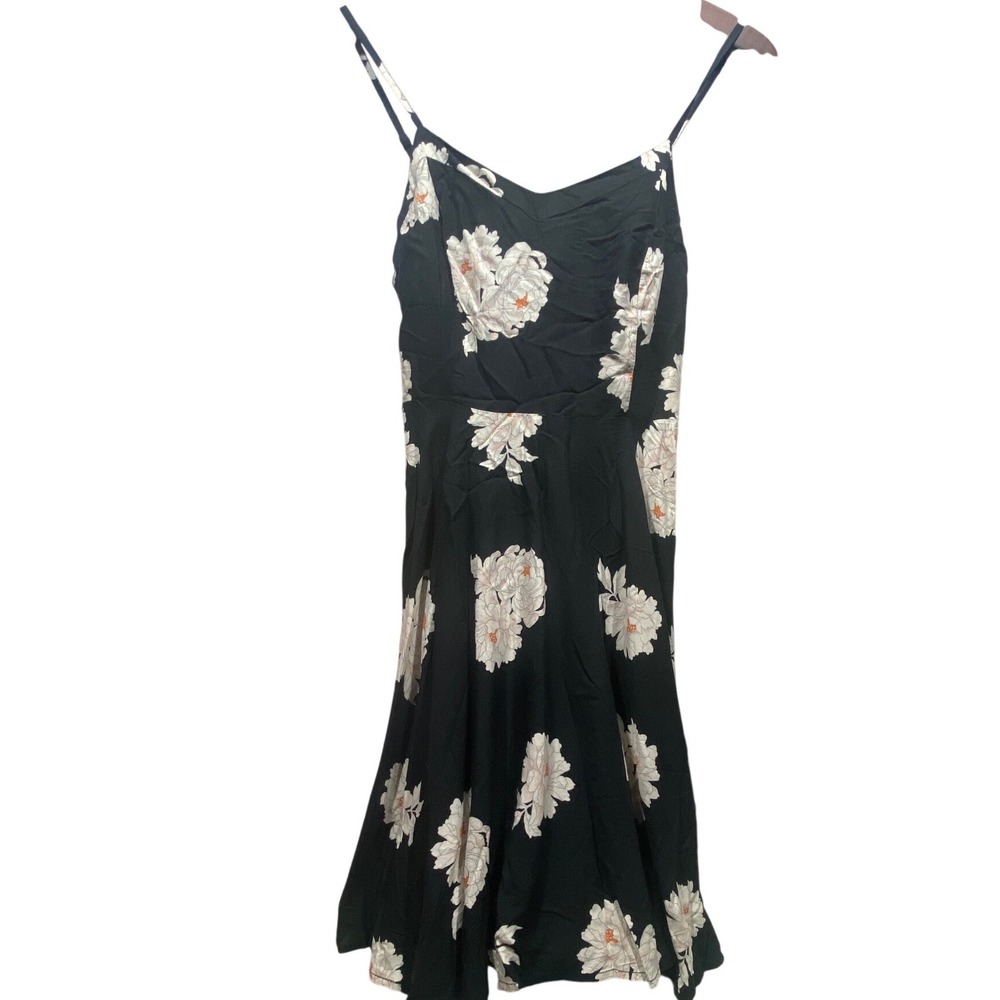 Womens XS Black Floral Rayon Fit & Flare Smocked Sun Dress Resort Beach Vacation